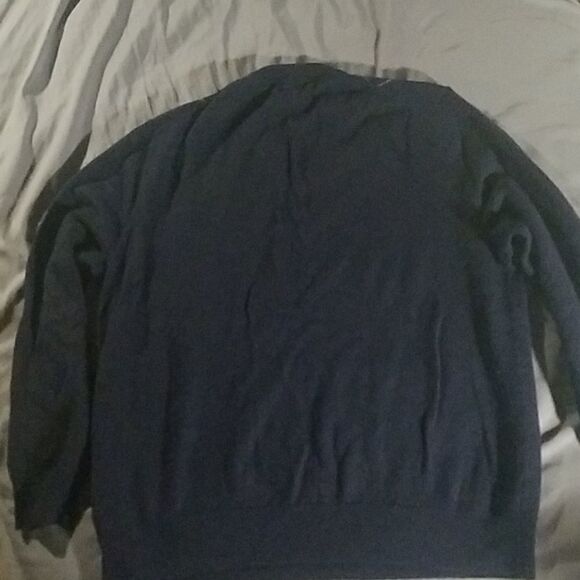 V neck sweater  - Picture 3 of 3